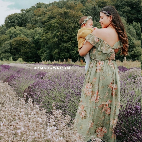 🔥Last 2🔥 ZARA Floral midi dress - Picture 2 of 10